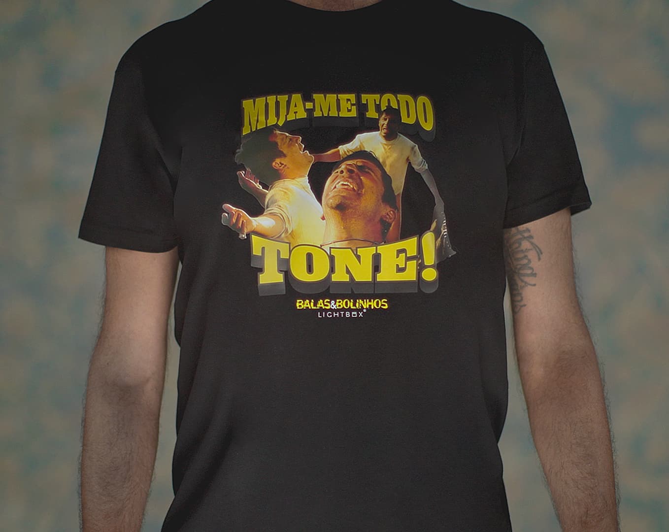 T-shirt "Mija-me todo Tone"